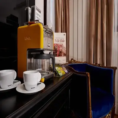 Faik Pasha Suites, Çukurcuma