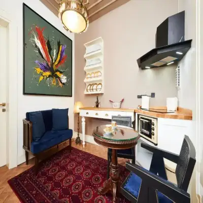 Faik Pasha Suites, Çukurcuma