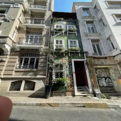 Faik Pasha Suites, Çukurcuma