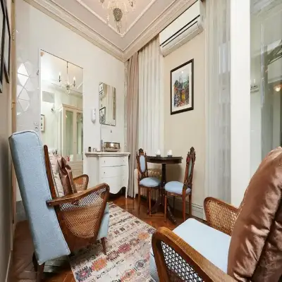 Faik Pasha Suites, Çukurcuma