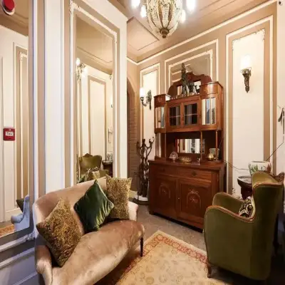 Faik Pasha Suites, Çukurcuma