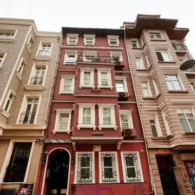 Faik Pasha Suites, Çukurcuma