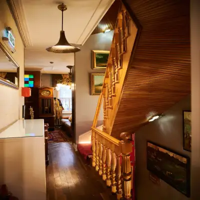 Faik Pasha Suites, Çukurcuma