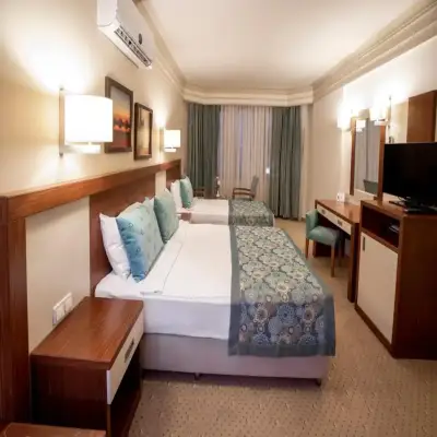 Villa Side Hotel