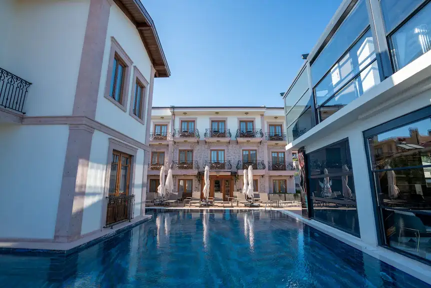 Baradiel Hotel