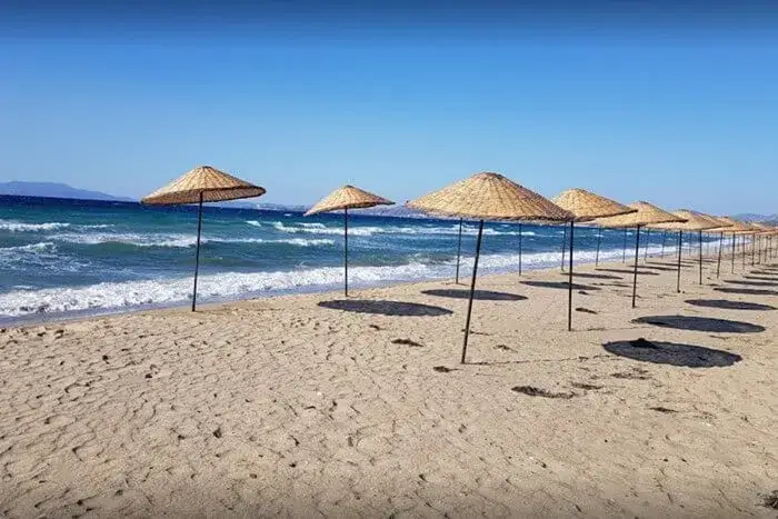 Kuşadası Plajları: Kuşadası’nda Denize Girilecek En Güzel 12 Plaj