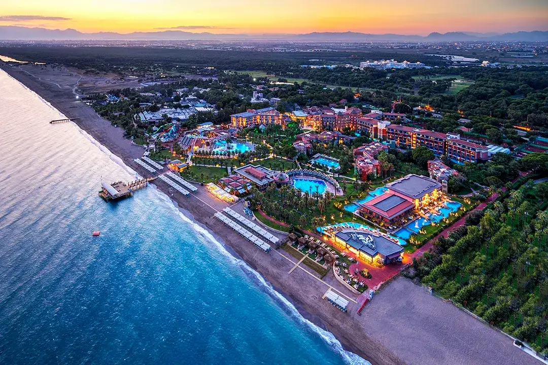 Antalya Aile Otelleri 2026: Çocuk Dostu ve Konforlu En Güzel Oteller