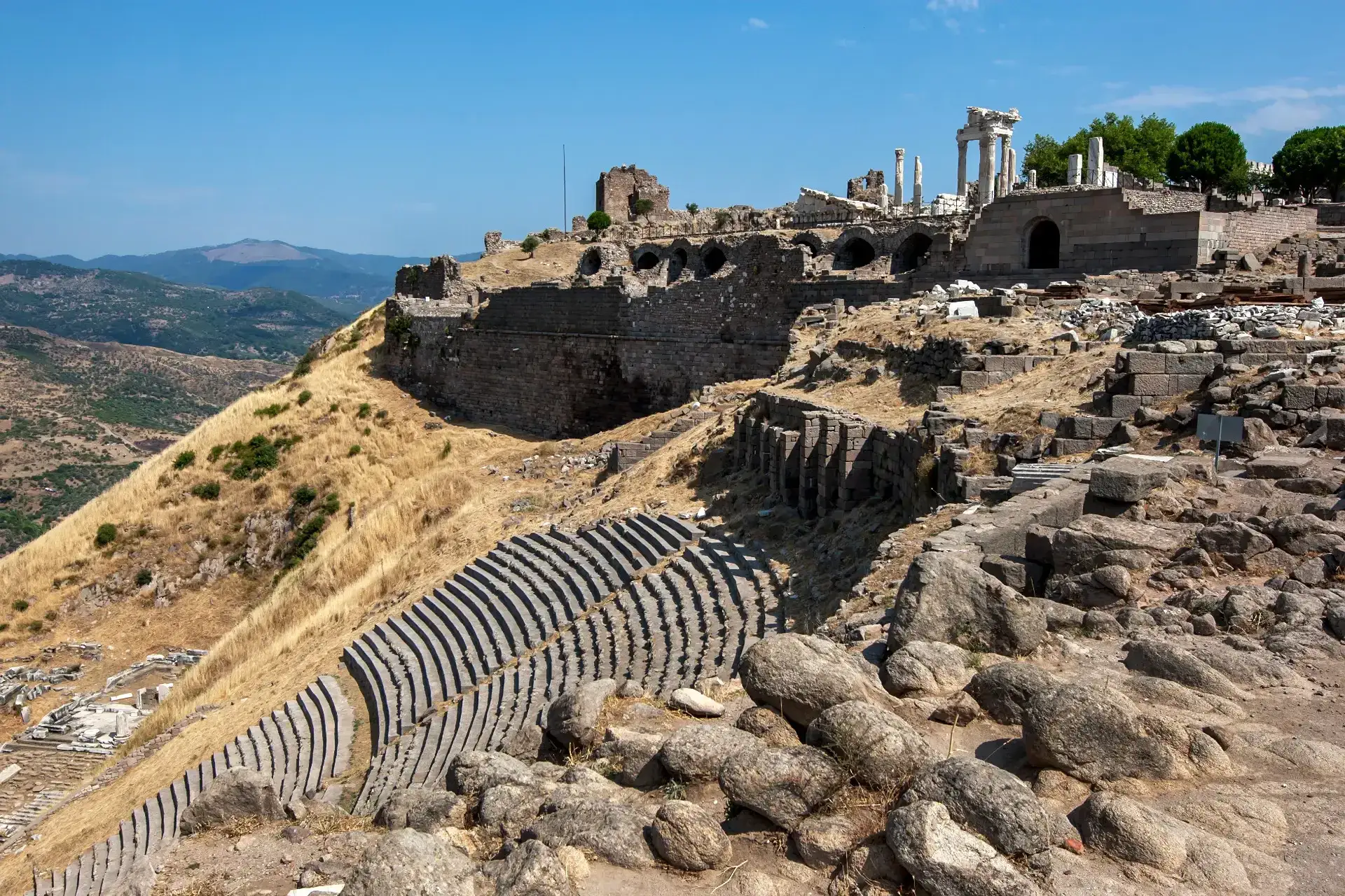 Bergama Küçük ve Butik Otelleri