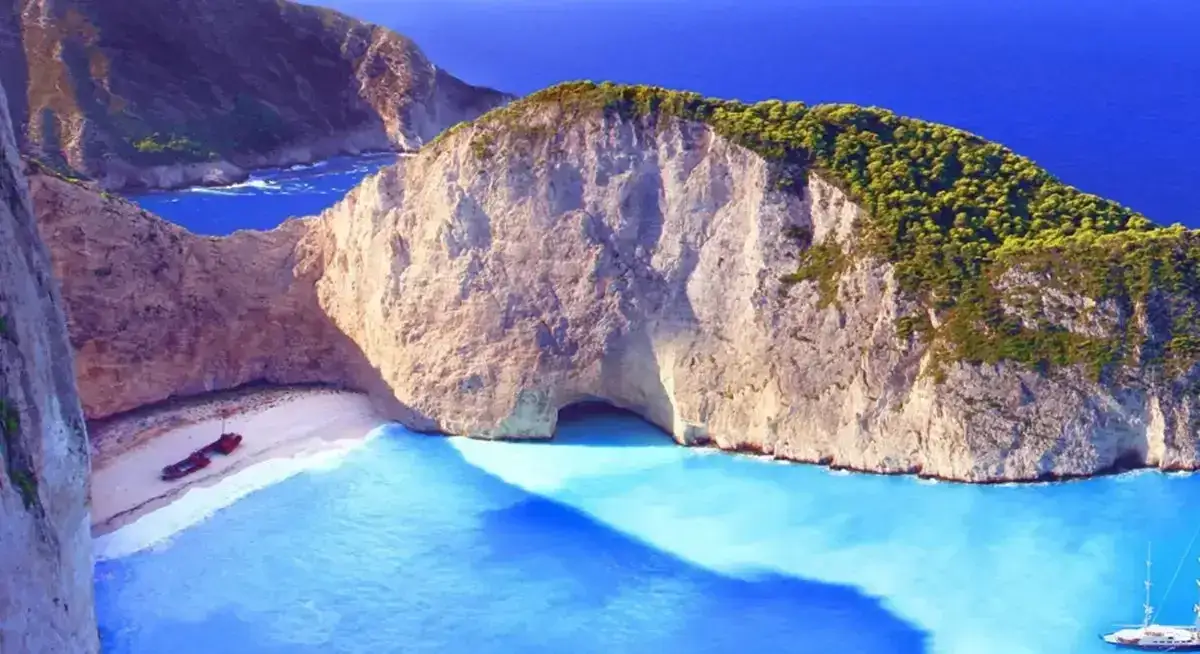 Zakynthos Adası Nasıl Gidilir