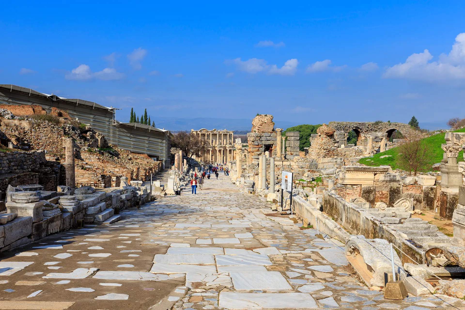 Kuşadası Çocuk Dostu Oteller | Aileler İçin Uygun Oteller