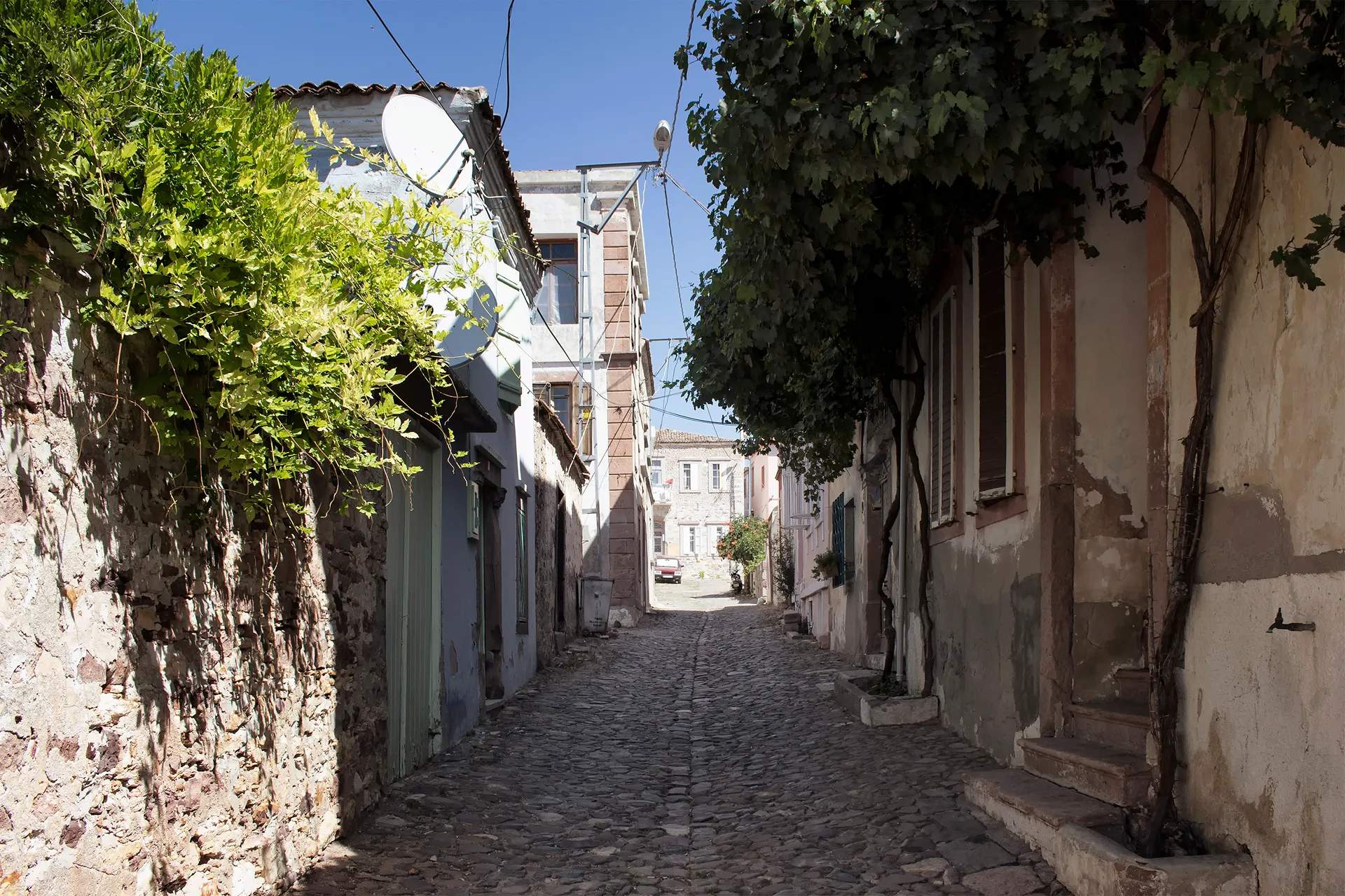 Cunda Adası Lüks Oteller | Taş Konak ve Özel Tasarım Oteller