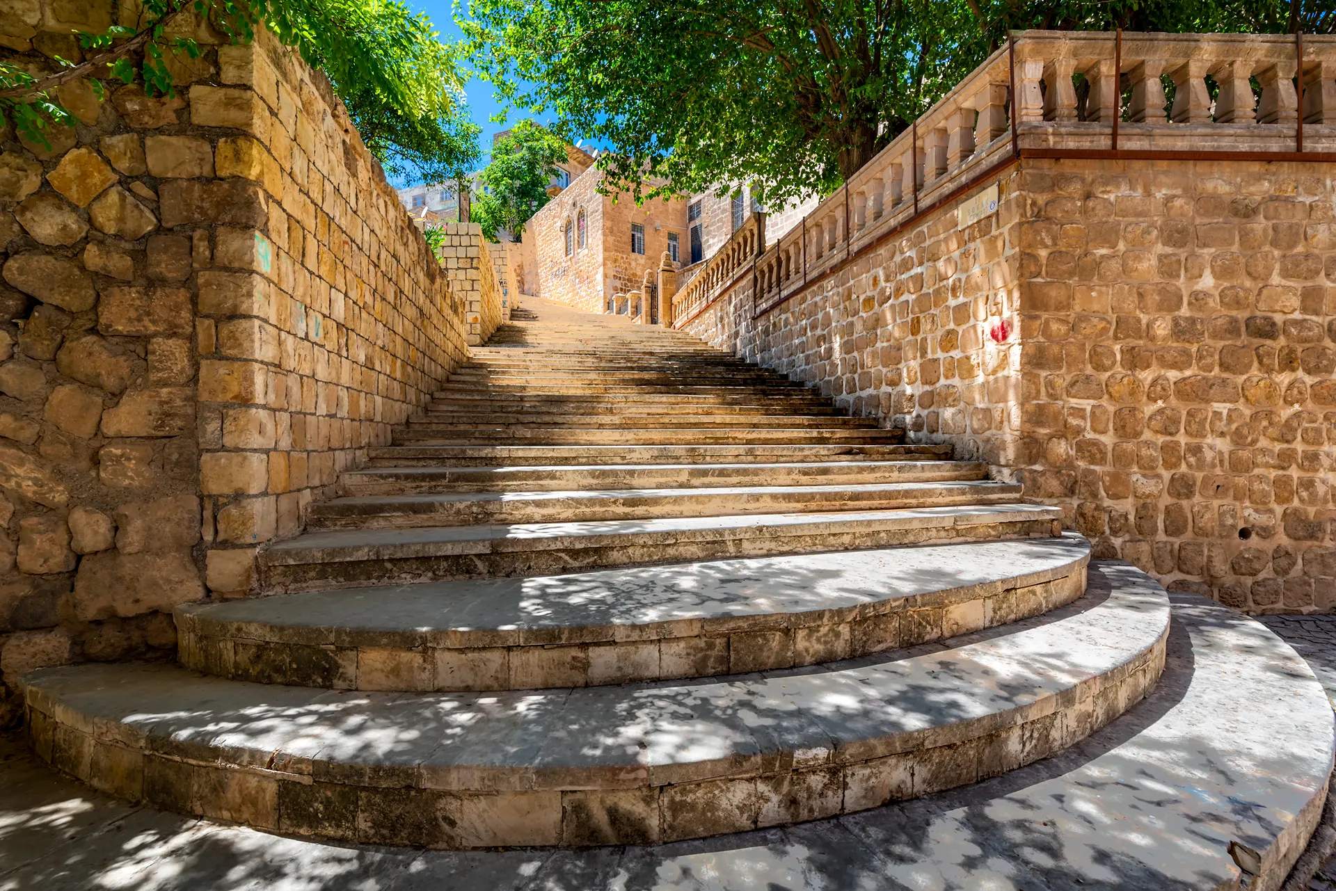 Mardin Lüks Otelleri | Özel Tasarım ve Üst Segment Butik Oteller