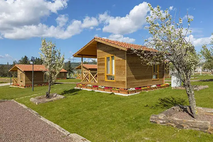 Urla Bungalov Oteller | Doğa İçinde Ahşap ve Butik Bungalovlar