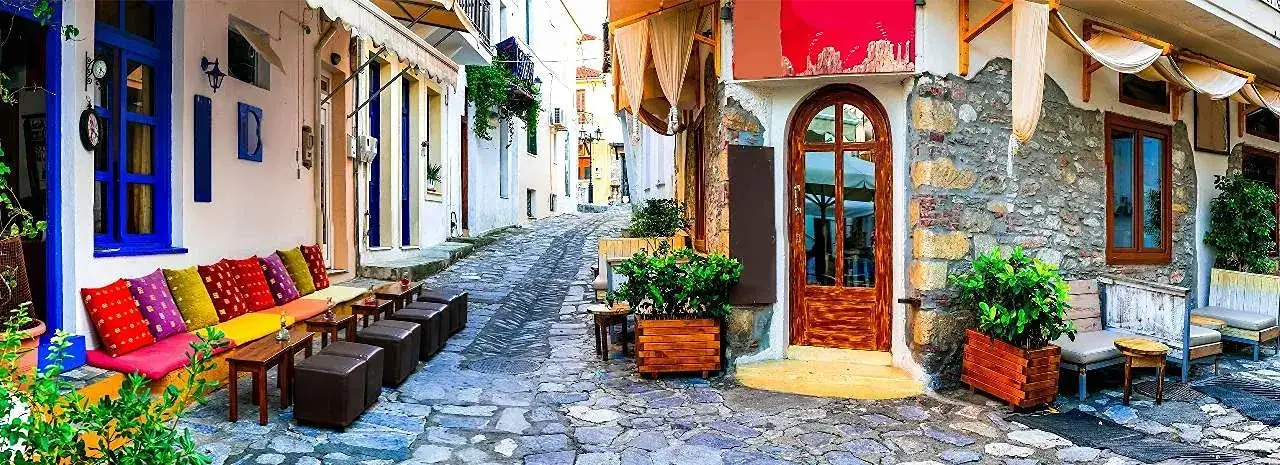 Skiathos Adası Gezi Rehberi: Gezilecek Yerler, En Güzel Plajlar ve Tatil Önerileri
