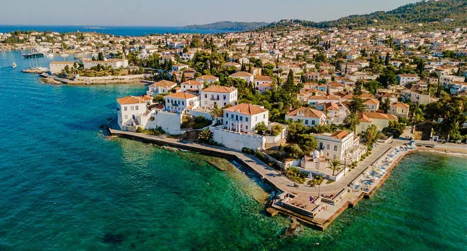 Spetses Gezi Rehberi: 3 Günde Spetses Adası’nda Ne Yapılır?