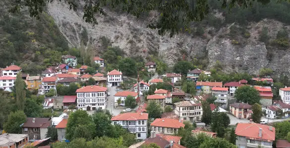 Mudurnu’da Şehriman Tepesi