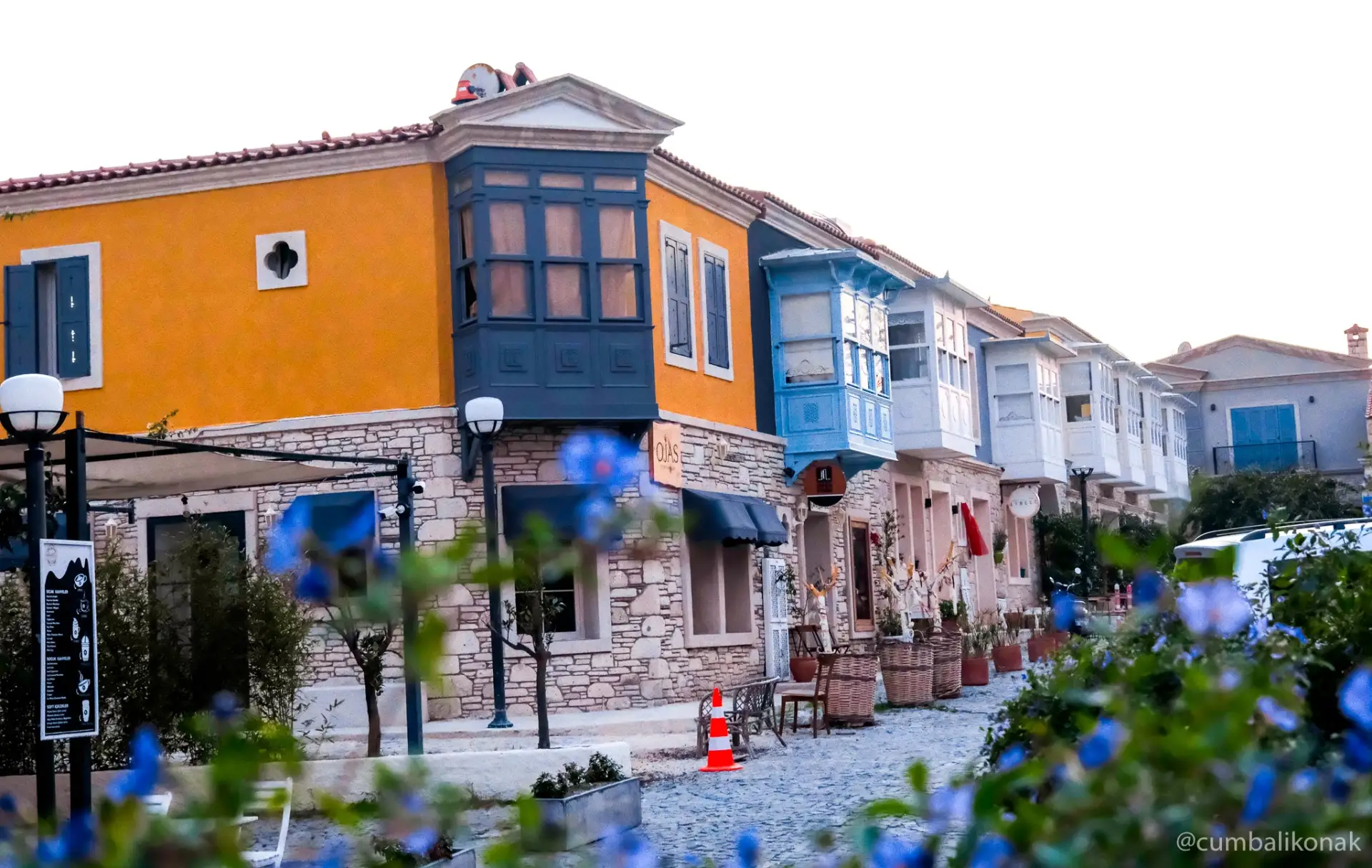 Ala&ccedil;atı