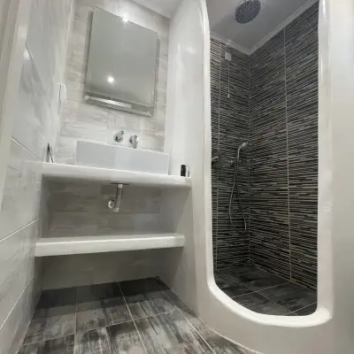 ALK HOTEL™