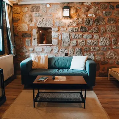 Attalos Suites