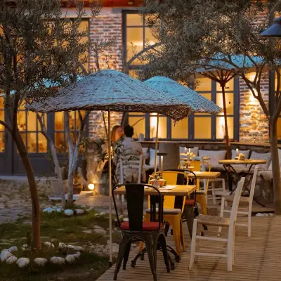 Attalos Suites