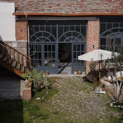 Attalos Suites