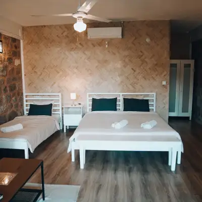Attalos Suites