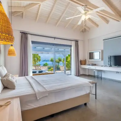Beyaz Güvercin Otel, +12