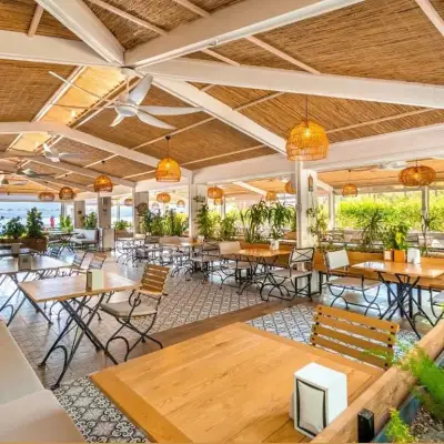 Beyaz Güvercin Otel, +12