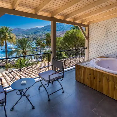 Beyaz Güvercin Otel, +12