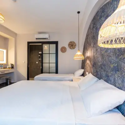 Beyaz Güvercin Otel, +12