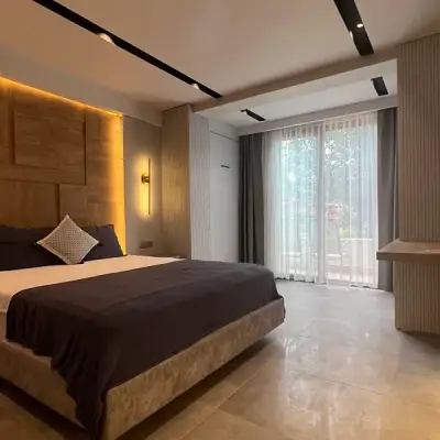 Changa River Hotel
