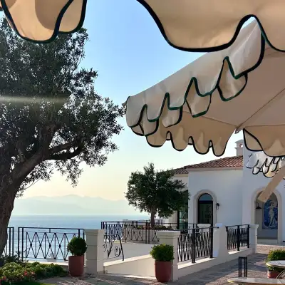 Hotel Jirasol, Ayasaranda Koyu