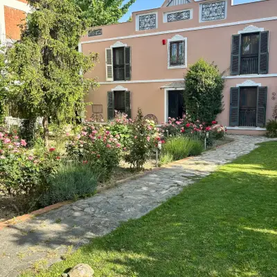 Kalehan Hotel