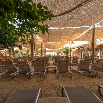 Kefi Beach & Suites