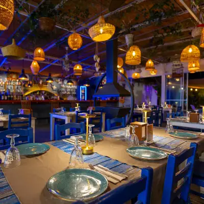 Kefi Beach & Suites