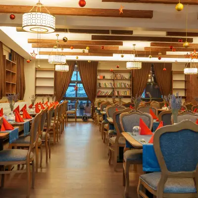 Library Hotel