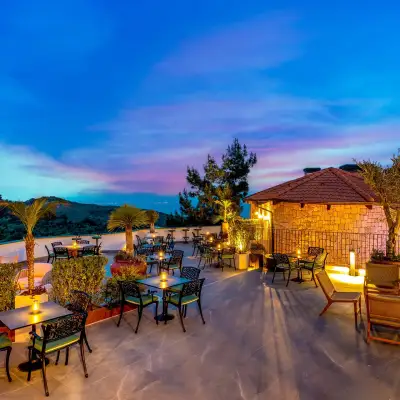Lov'Inn Kazdağları, 21+
