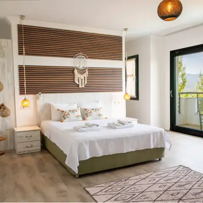LU-IX ROOMS