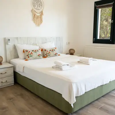 LU-IX ROOMS