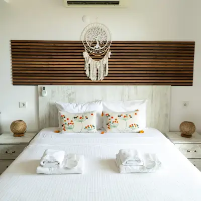 LU-IX ROOMS