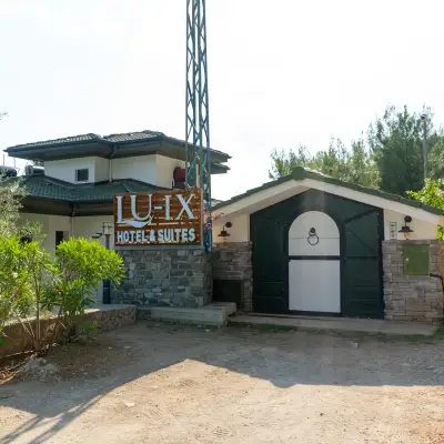 LU-IX ROOMS