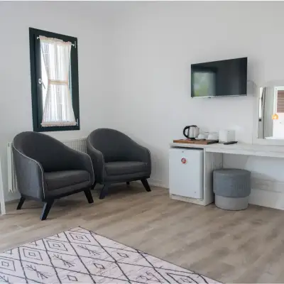 LU-IX ROOMS