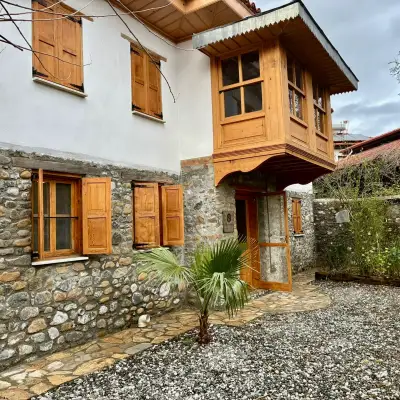 Heritage Homes Atalık Evler – Menekşe Evi