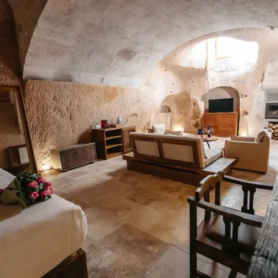 Millstone Cave Suites