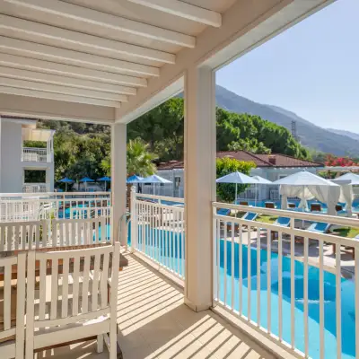 Mozaik Apartments & Hotel