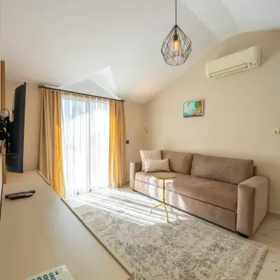 Mozaik Apartments & Hotel