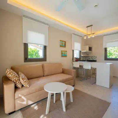 Mozaik Apartments & Hotel