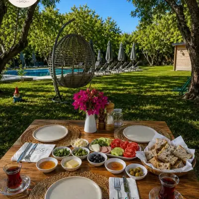 Nest Beach Bungalows