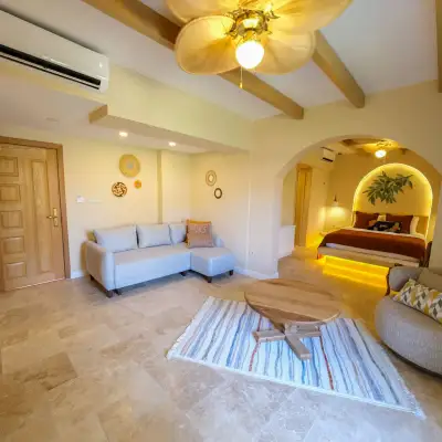 Olive Odore Palace Hotel