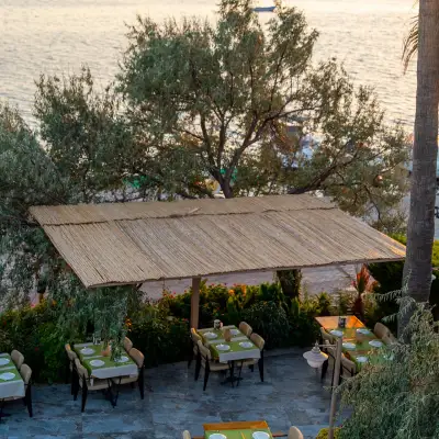 Ra Otel - Altınova
